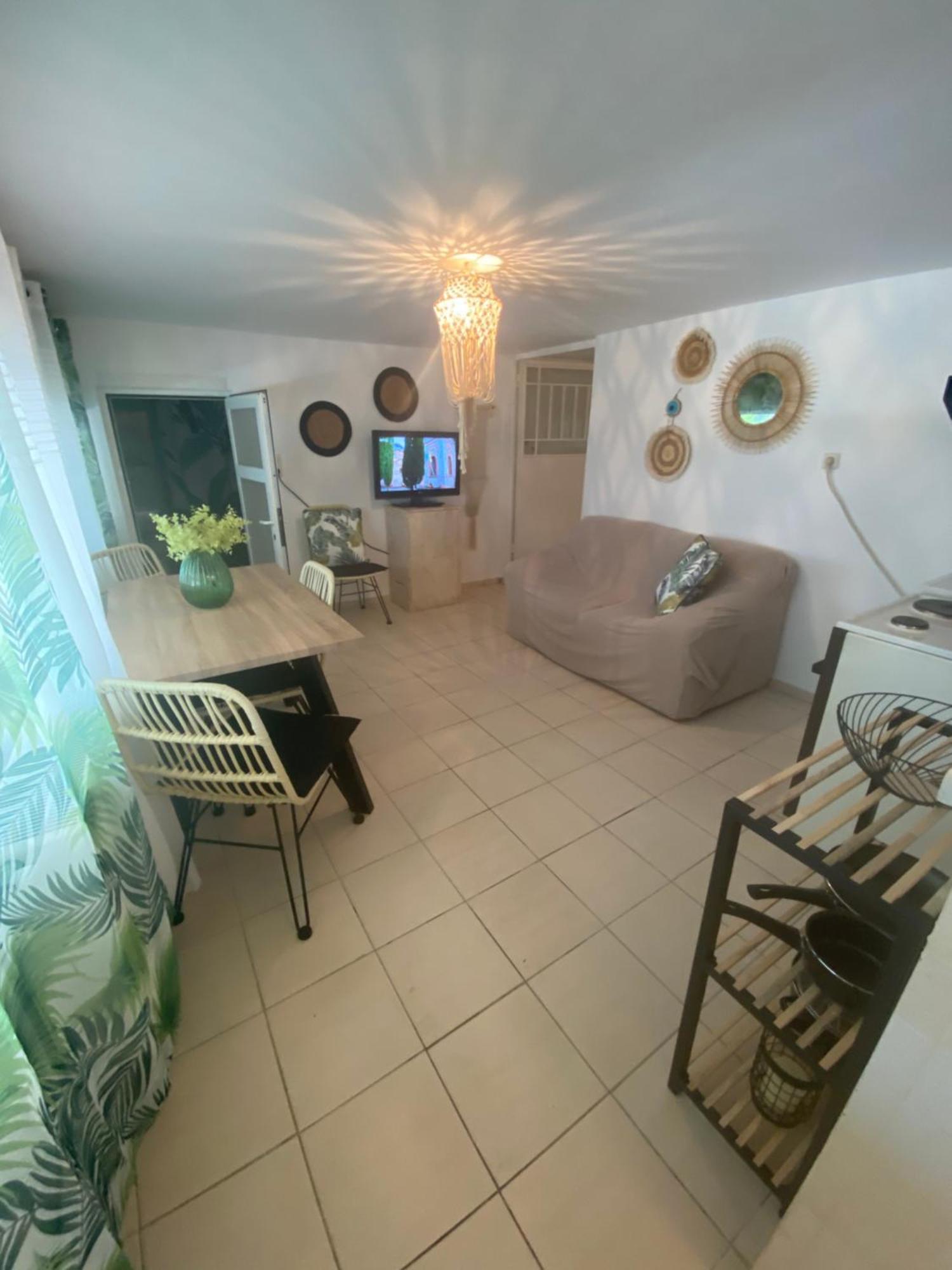 Studio Cleopatra Kanali  Ngoại thất bức ảnh